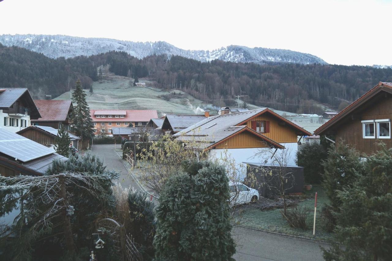 Konstanzer Bergblick Mit Wintergarten Oberstaufen Εξωτερικό φωτογραφία