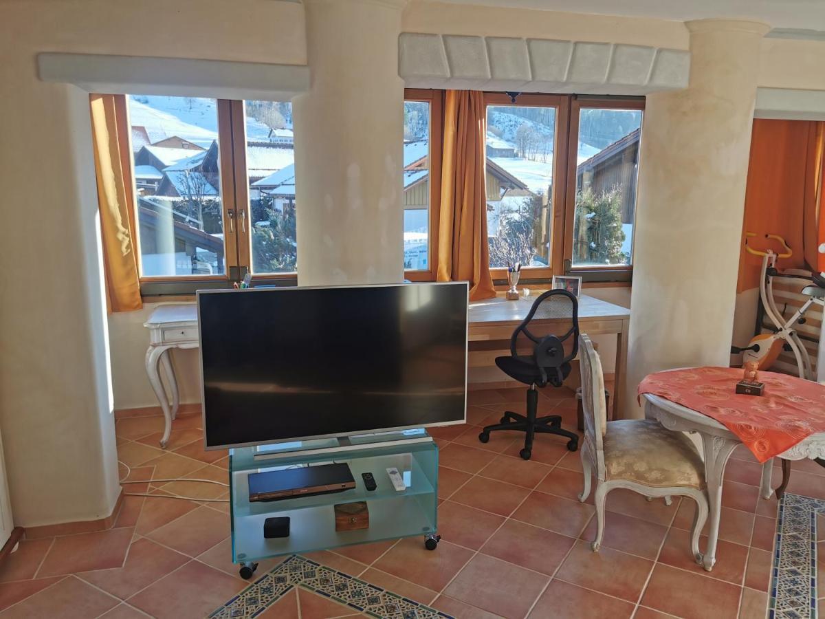Konstanzer Bergblick Mit Wintergarten Oberstaufen Εξωτερικό φωτογραφία